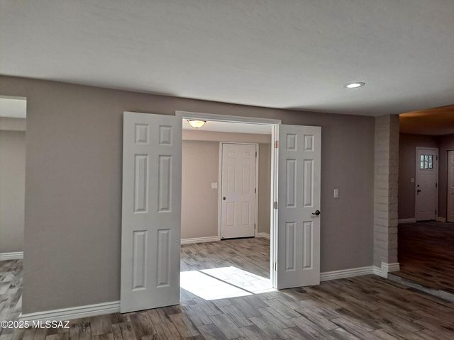 8856 E Calle Playa, Tucson, AZ 85715