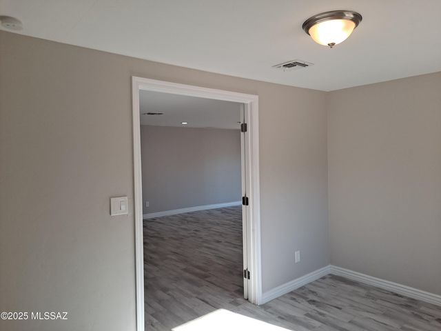 8856 E Calle Playa, Tucson, AZ 85715