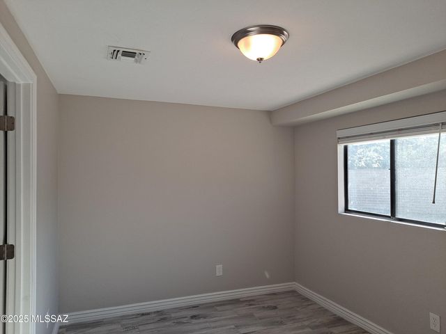 8856 E Calle Playa, Tucson, AZ 85715