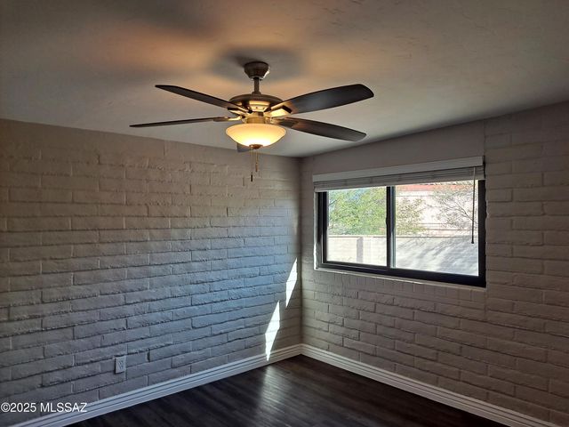 8856 E Calle Playa, Tucson, AZ 85715