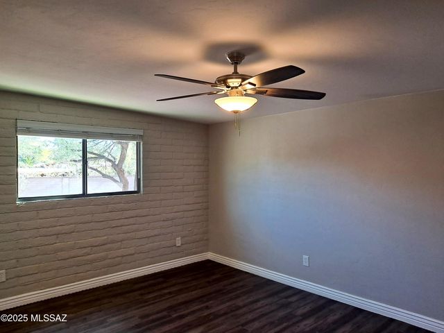 8856 E Calle Playa, Tucson, AZ 85715