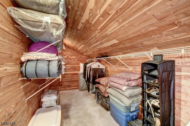 4 Dakota Trl, Branchburg Twp., NJ 08876