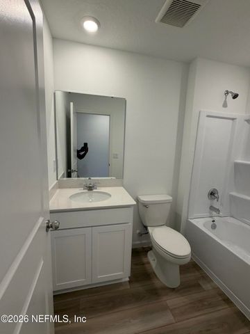 3978 MID CENTURY Street, Jacksonville, FL 32217