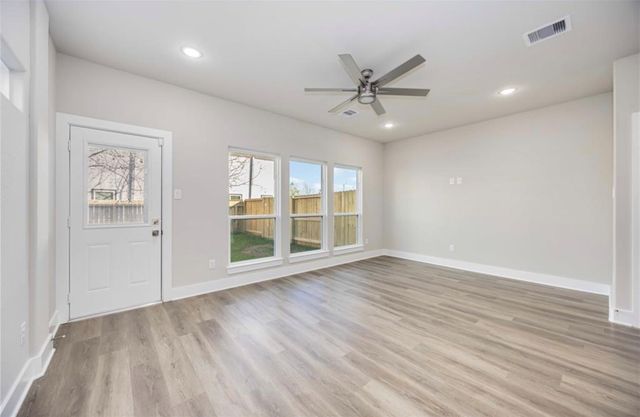 415 Gans Street A-B, Houston, TX 77029