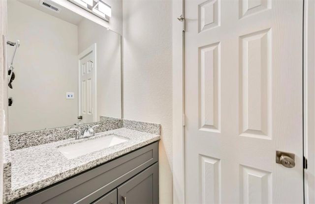 415 Gans Street A-B, Houston, TX 77029