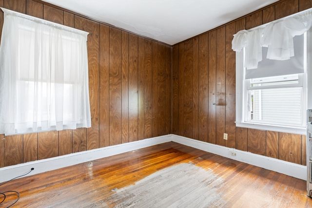85 Whiton Ave, Quincy, MA 02169