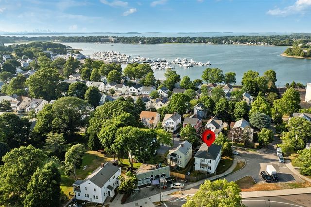 85 Whiton Ave, Quincy, MA 02169