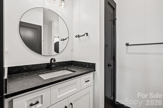 559 Blacksmith Run Drive, Hendersonville, NC 28792