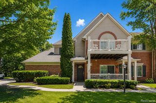 210 Marigold Circle 7, Westland, MI 48185