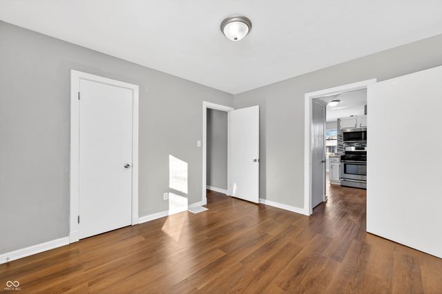 222 Coovert Street, Columbus, IN 47201