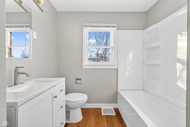 222 Coovert Street, Columbus, IN 47201