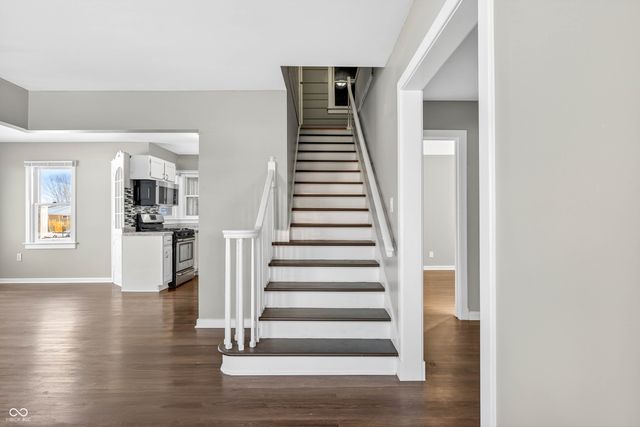 222 Coovert Street, Columbus, IN 47201