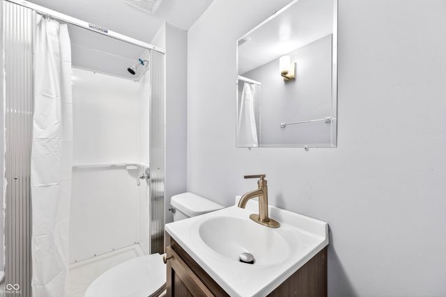 222 Coovert Street, Columbus, IN 47201