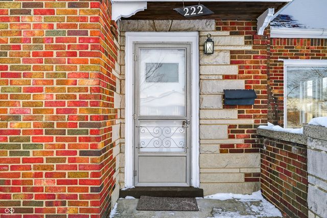 222 Coovert Street, Columbus, IN 47201