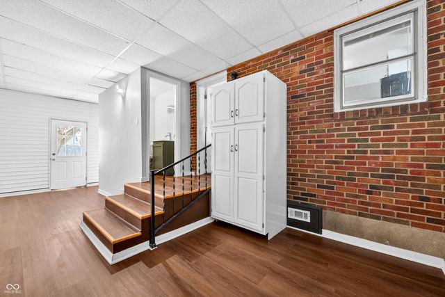 222 Coovert Street, Columbus, IN 47201