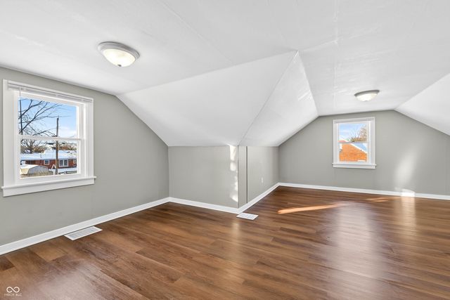 222 Coovert Street, Columbus, IN 47201