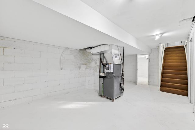 222 Coovert Street, Columbus, IN 47201