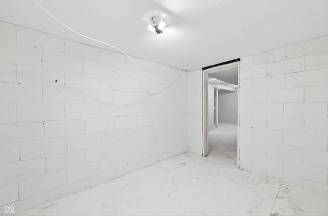 222 Coovert Street, Columbus, IN 47201