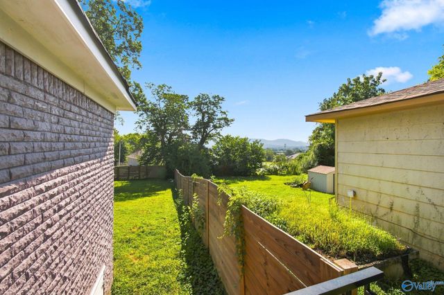 2509 Hill Street NW, Huntsville, AL 35810