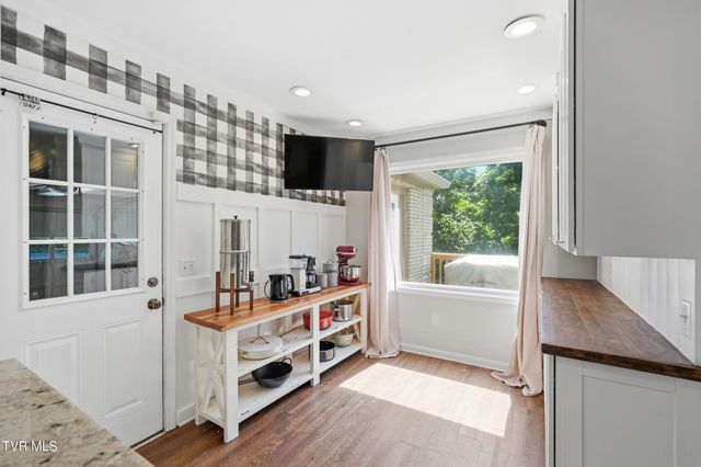 901 Beechwood Drive, Kingsport, TN 37663