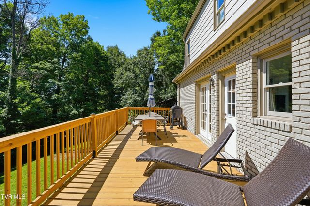 901 Beechwood Drive, Kingsport, TN 37663