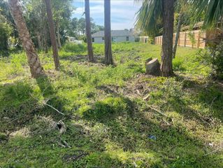 5913 Raintree Trail Trail, Fort Pierce, FL 34982