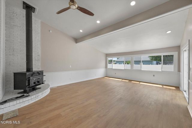 277 Shoreham Lane, Toledo, OH 43612