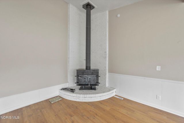 277 Shoreham Lane, Toledo, OH 43612