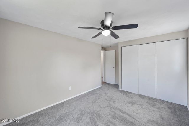 277 Shoreham Lane, Toledo, OH 43612