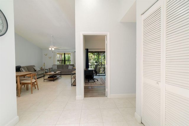 13095 Belhaven Court 11, Wellington, FL 33414