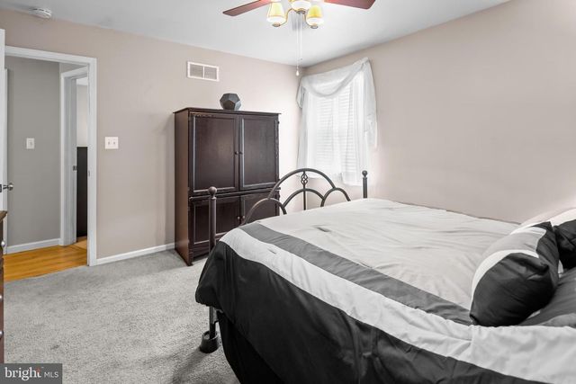 2427 SHELBURN RD, Millville, NJ 08332