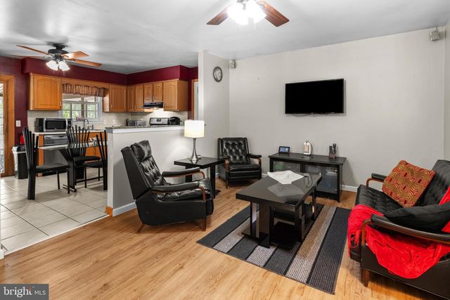 2427 SHELBURN RD, Millville, NJ 08332