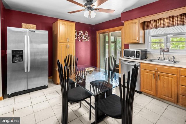 2427 SHELBURN RD, Millville, NJ 08332