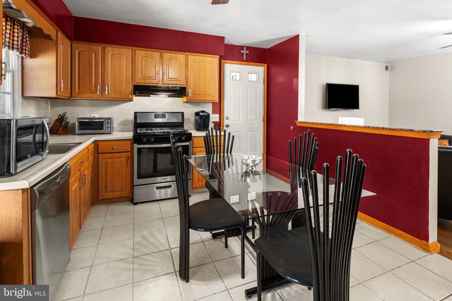 2427 SHELBURN RD, Millville, NJ 08332