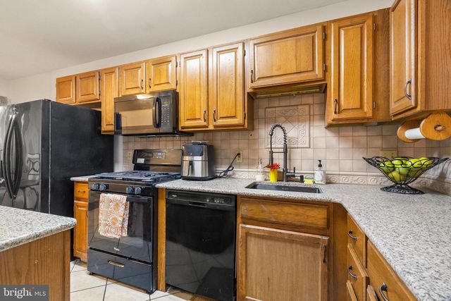 513 STONEBRIDGE BLVD, New Castle, DE 19720