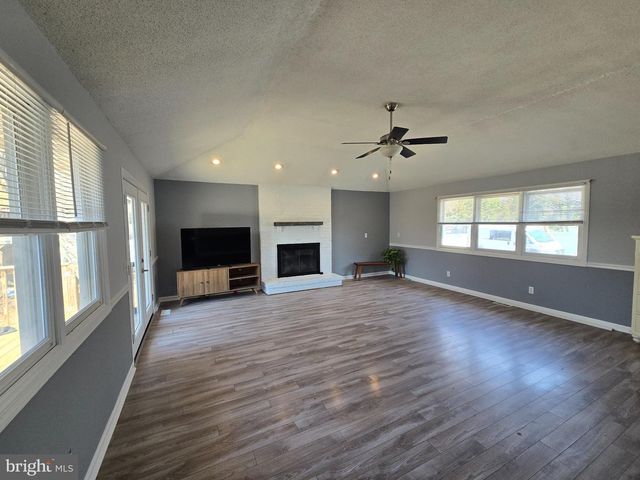 30909 BUTTONWOOD DR, Lewes, DE 19958