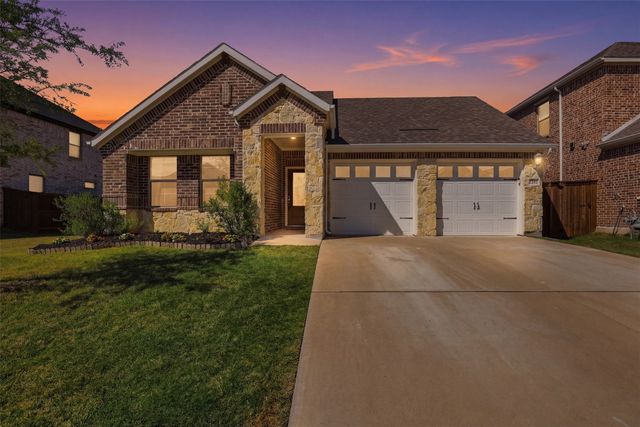 10624 Copeland Lane, Fort Worth, TX 76126