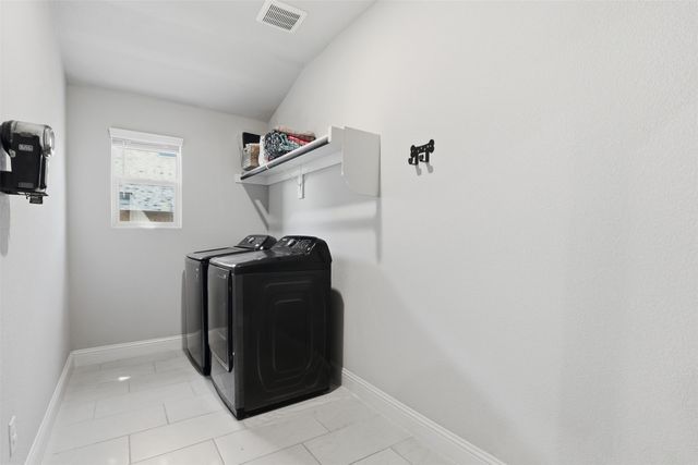 10624 Copeland Lane, Fort Worth, TX 76126