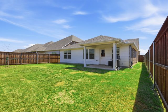 10624 Copeland Lane, Fort Worth, TX 76126