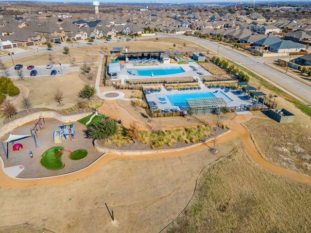 10624 Copeland Lane, Fort Worth, TX 76126