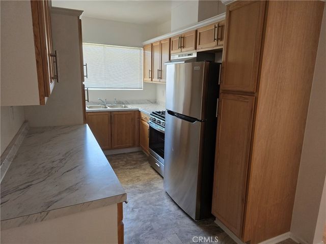 7549 Lexington Avenue 19, West Hollywood, CA 90046