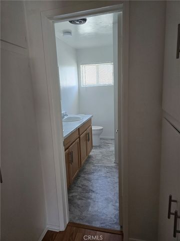 7549 Lexington Avenue 19, West Hollywood, CA 90046