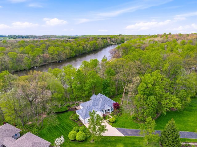 4561 River Pointe Boulevard, Buchanan Twp, MI 49120