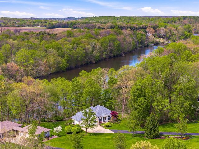 4561 River Pointe Boulevard, Buchanan Twp, MI 49120