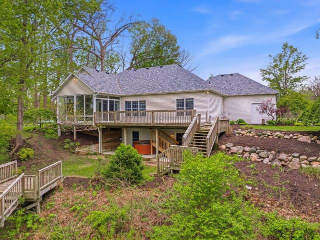 4561 River Pointe Boulevard, Buchanan Twp, MI 49120