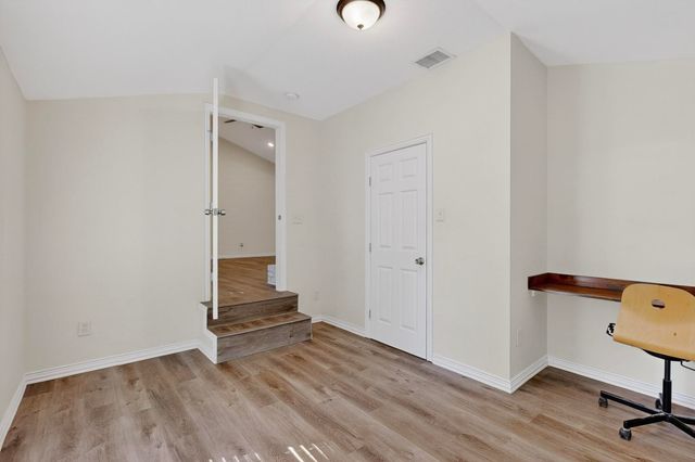 1345 Tawakoni Drive, West Tawakoni, TX 75474