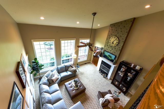 327 Pebble Beach Drive, Monroe, MI 48162