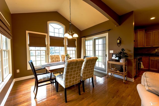 327 Pebble Beach Drive, Monroe, MI 48162