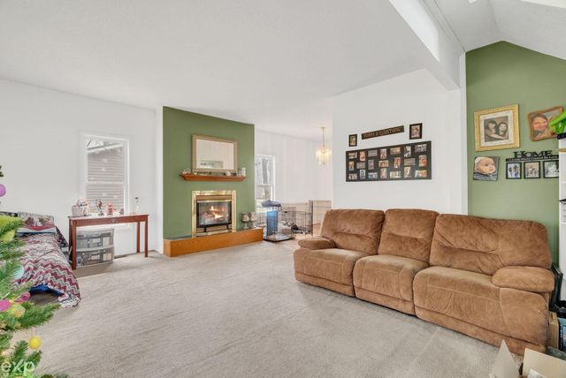 128 S court Street, Standish, MI 48658