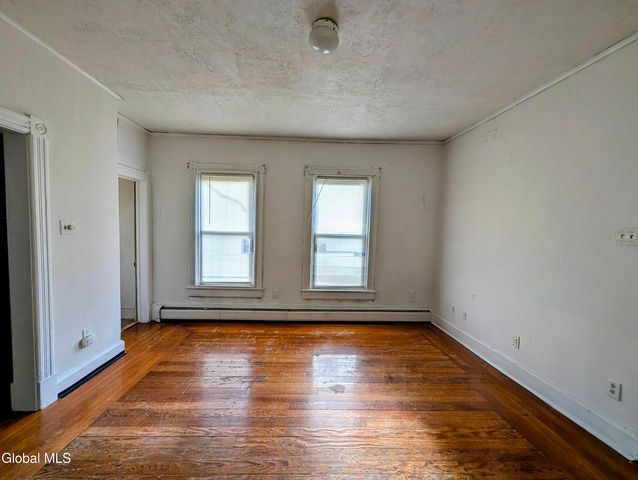 21 Morris Street, Cohoes, NY 12047